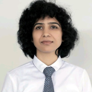 Ms. Manisha Lashkari